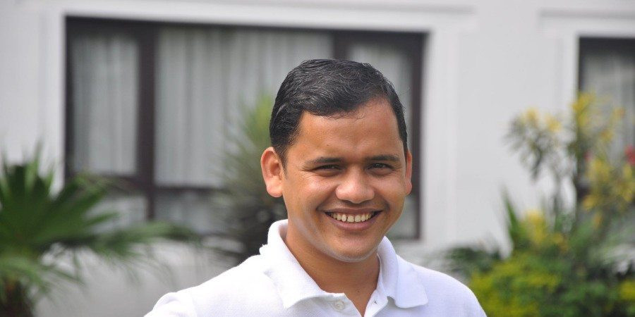 पाँच औंलाका पाँच गीत